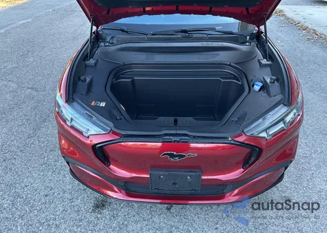 2021 Ford Mustang Mach-E Premium из США, поврежденный, VIN 3FMTK3R75MMA61531